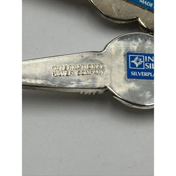 4 Snowman Silverplated hors d’oeuvre Forks By International Silver Co. 5 1/2” - Picture 9 of 9